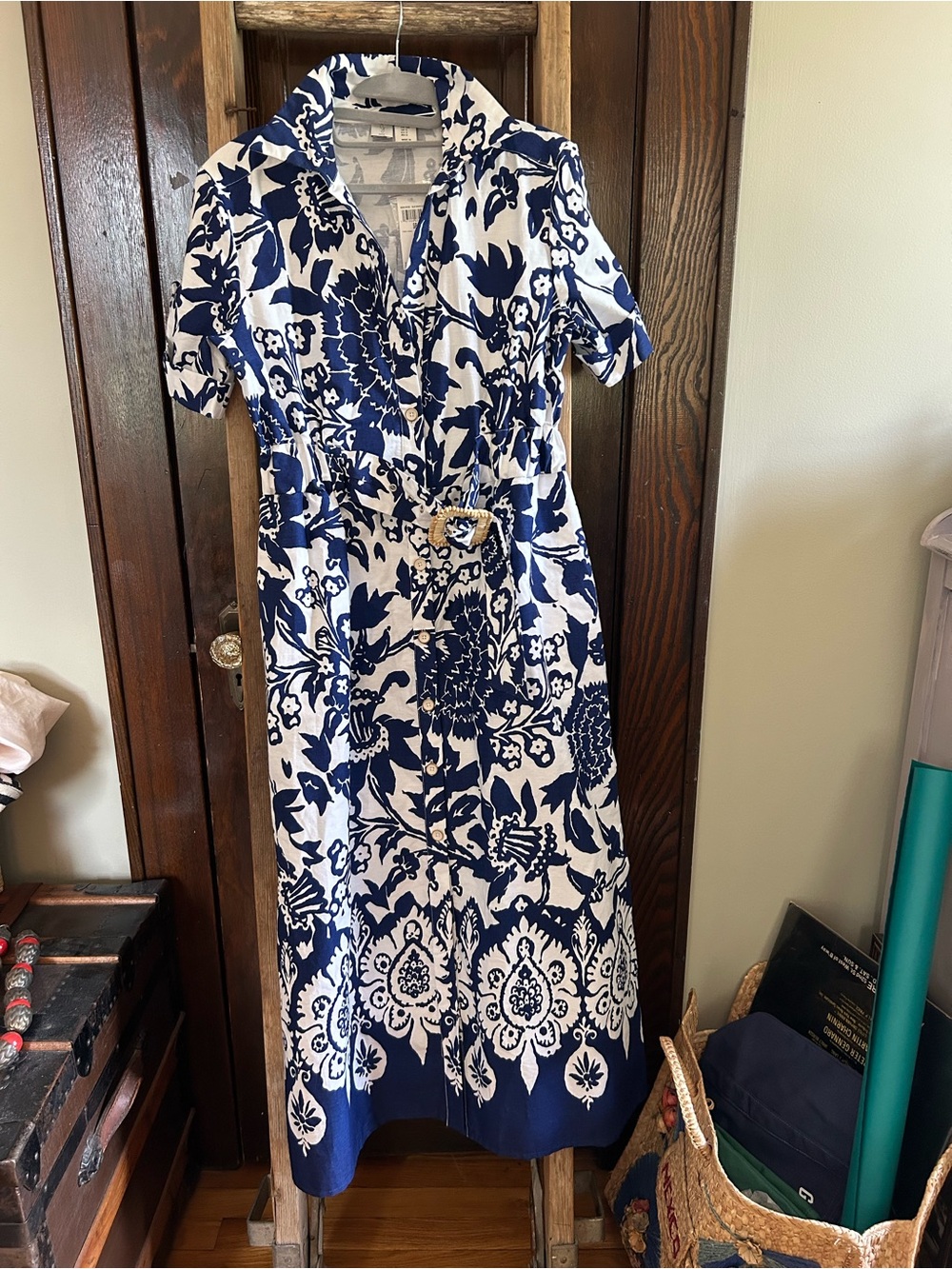 Joie NWT Navy/White Floral belted Maxi Shirt Dress, cuffed camper sleeves, Sz S